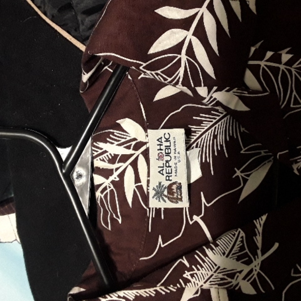 Aloha Republic, brown, size large, button down shirt. - Picture 3 of 5